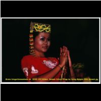 12402 155 Folklore  Sarawak Culture Village bei Kuting Malaysia 2006 Sarawak.jpg